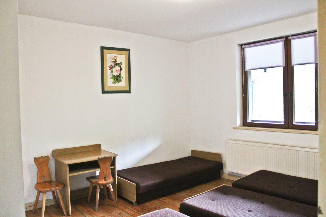 Lesna Willa Pttk W Komanczy Komańcza Exteriér fotografie